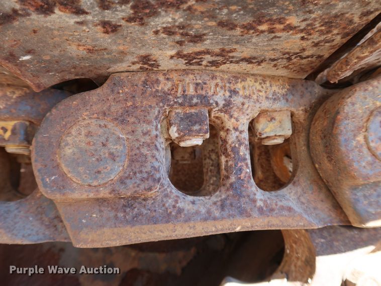 image for item HK9745 1988 Caterpillar D6H  dozer