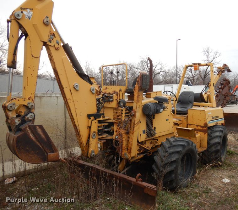 image for item IO9548 1999 Vermeer V8100  trencher