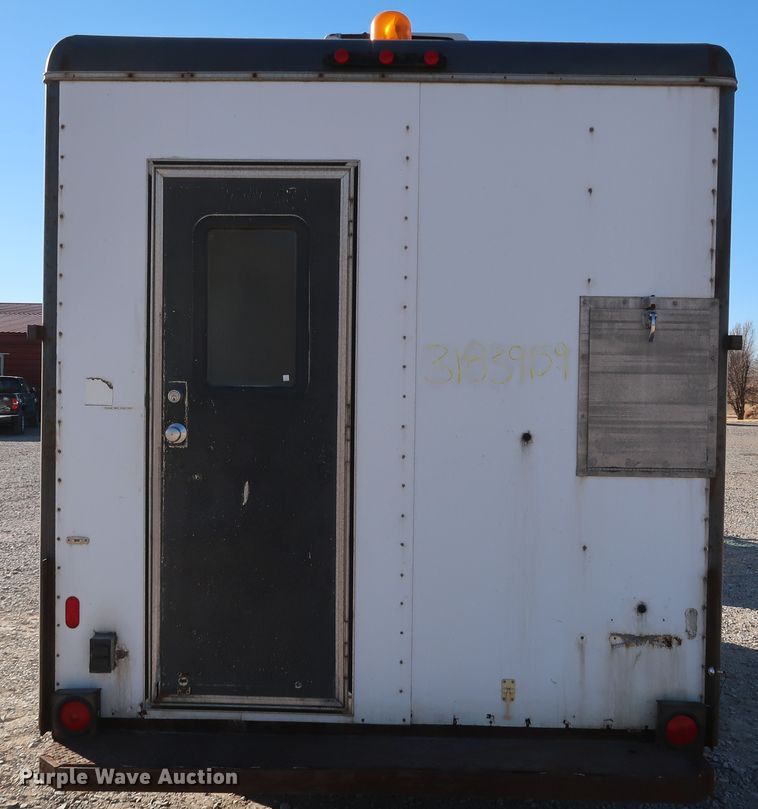 image for item IY9053 1997 Wil-Ro Inc.  fiber optic splicing trailer