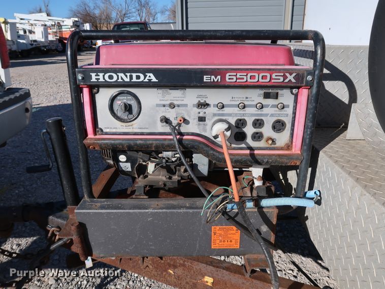 image for item IY9053 1997 Wil-Ro Inc.  fiber optic splicing trailer