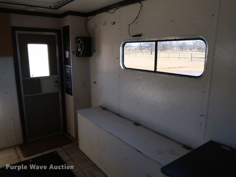 image for item IY9053 1997 Wil-Ro Inc.  fiber optic splicing trailer