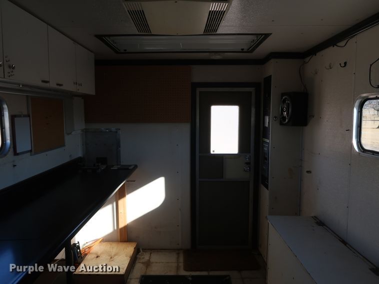 image for item IY9053 1997 Wil-Ro Inc.  fiber optic splicing trailer