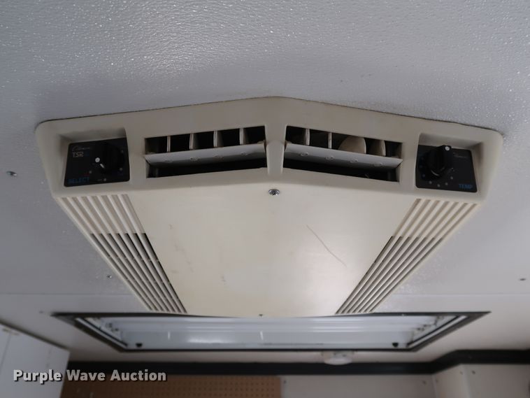 image for item IY9053 1997 Wil-Ro Inc.  fiber optic splicing trailer