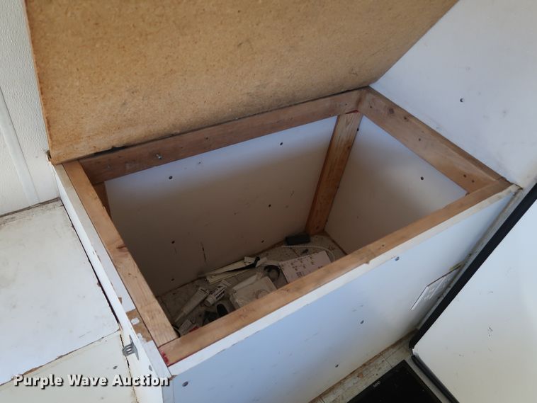 image for item IY9053 1997 Wil-Ro Inc.  fiber optic splicing trailer