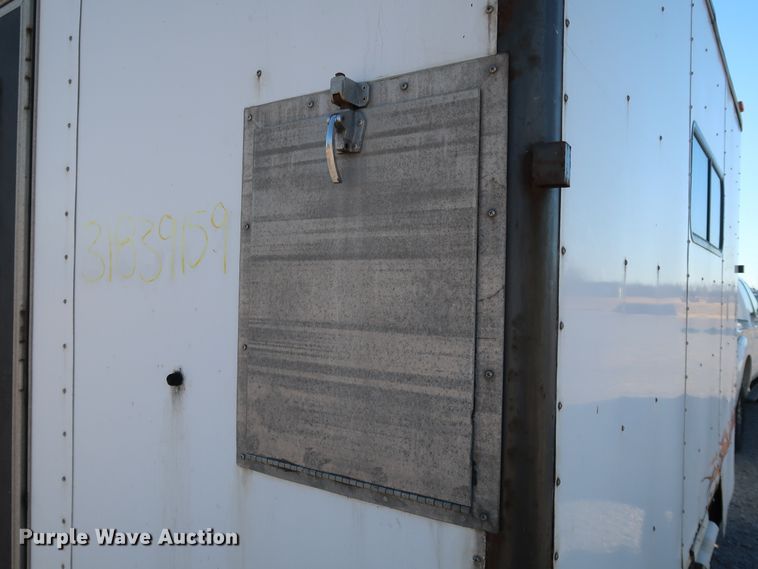 image for item IY9053 1997 Wil-Ro Inc.  fiber optic splicing trailer