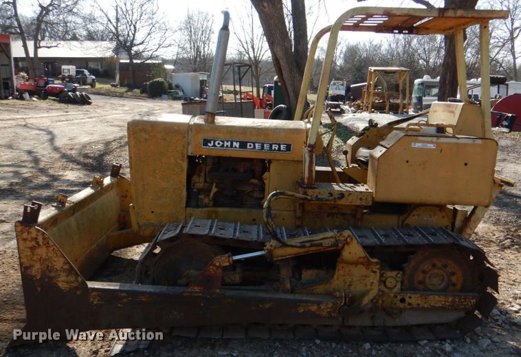 image for item JD9463 John Deere  dozer