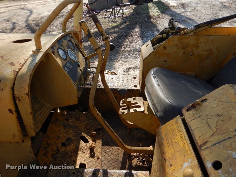 image for item JD9463 John Deere  dozer