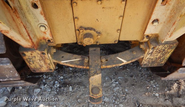 image for item JD9463 John Deere  dozer