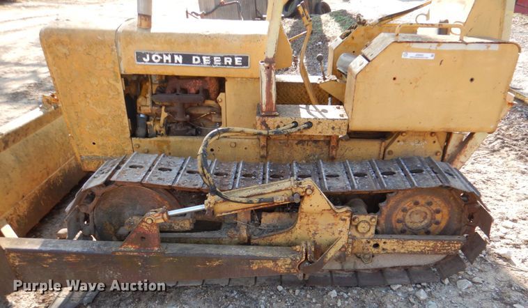 image for item JD9463 John Deere  dozer