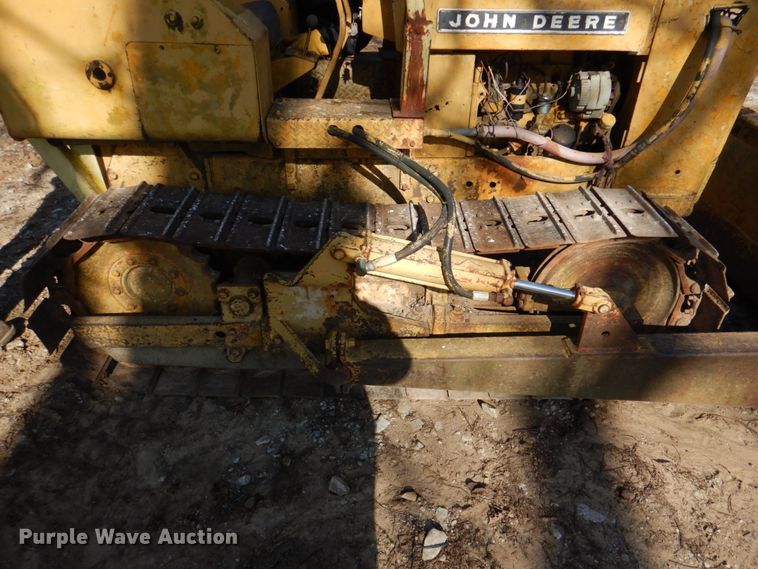 image for item JD9463 John Deere  dozer
