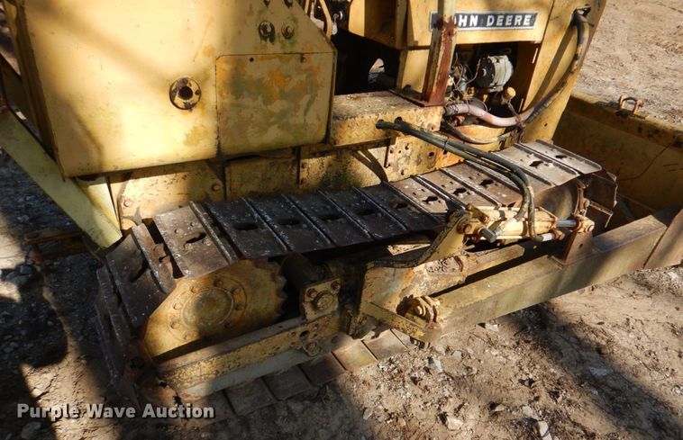 image for item JD9463 John Deere  dozer