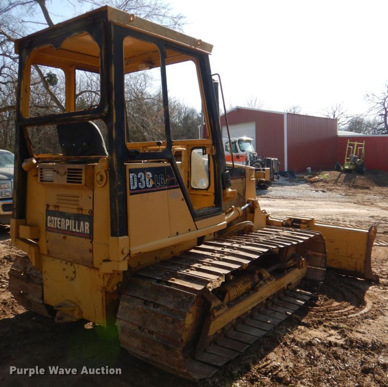 image for item JD9464 1988 Caterpillar D3C  dozer