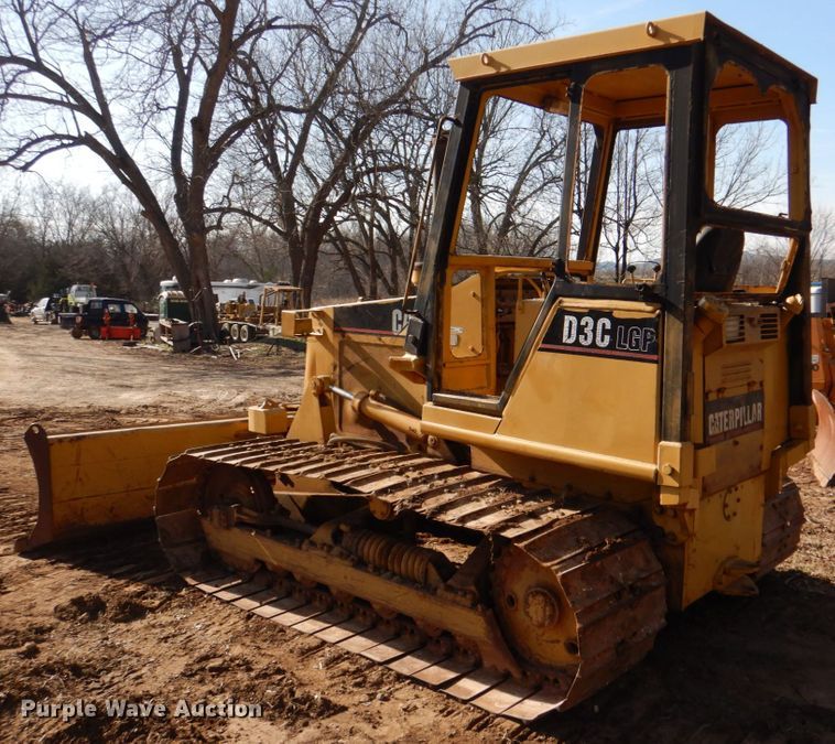 image for item JD9464 1988 Caterpillar D3C  dozer