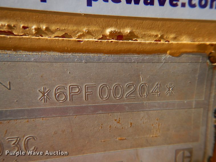 image for item JD9464 1988 Caterpillar D3C  dozer