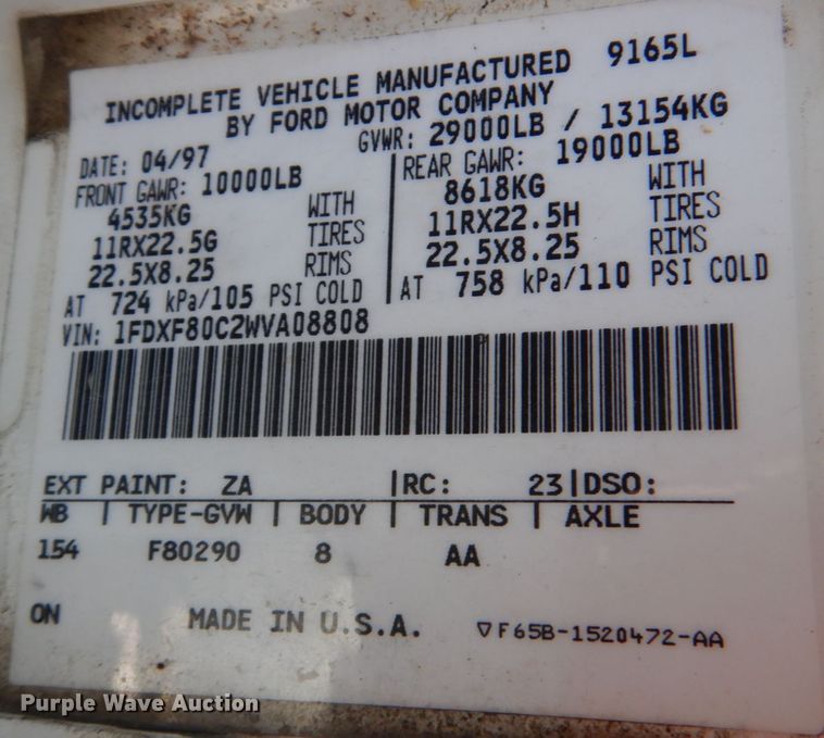 image for item JD9469 1998 Ford F800  dump truck