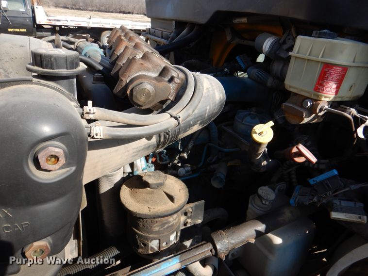 image for item JD9470 2007 International 4300  dump truck