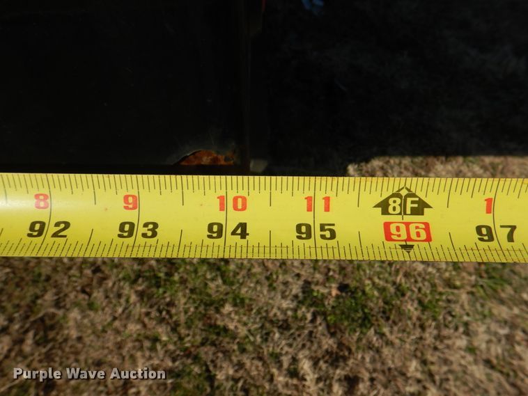 image for item JD9470 2007 International 4300  dump truck