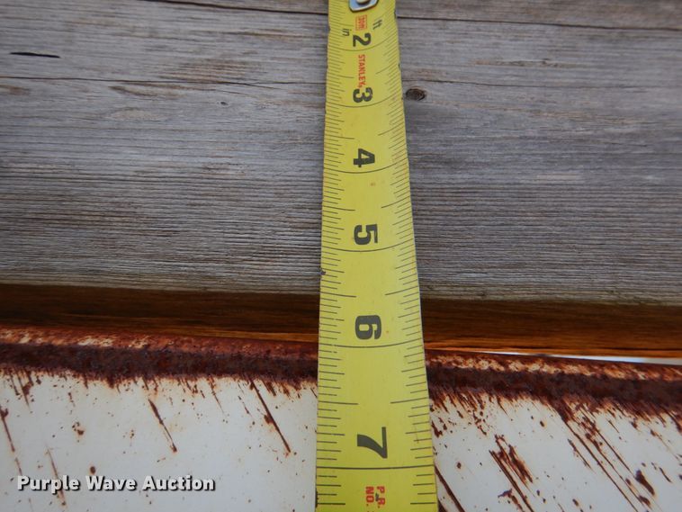 image for item JD9471 1995 Ford L8000  dump truck