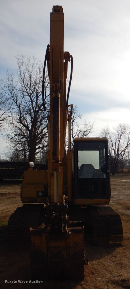 image for item JD9472 1990 Caterpillar E110B  excavator