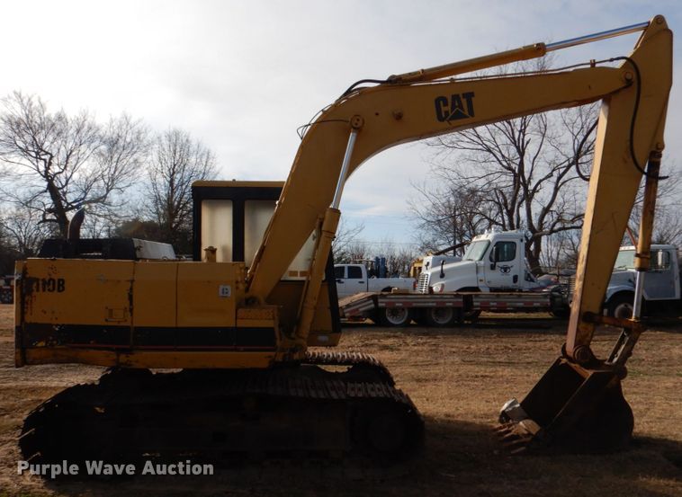 image for item JD9472 1990 Caterpillar E110B  excavator
