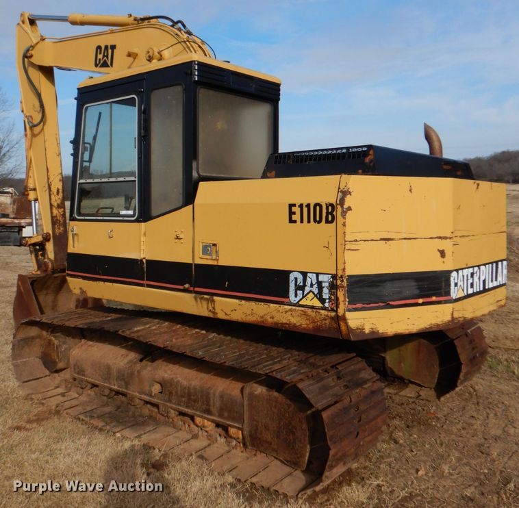 image for item JD9472 1990 Caterpillar E110B  excavator