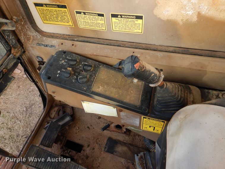 image for item JD9472 1990 Caterpillar E110B  excavator