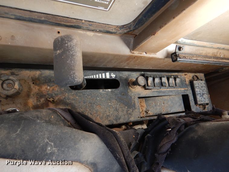 image for item JD9472 1990 Caterpillar E110B  excavator