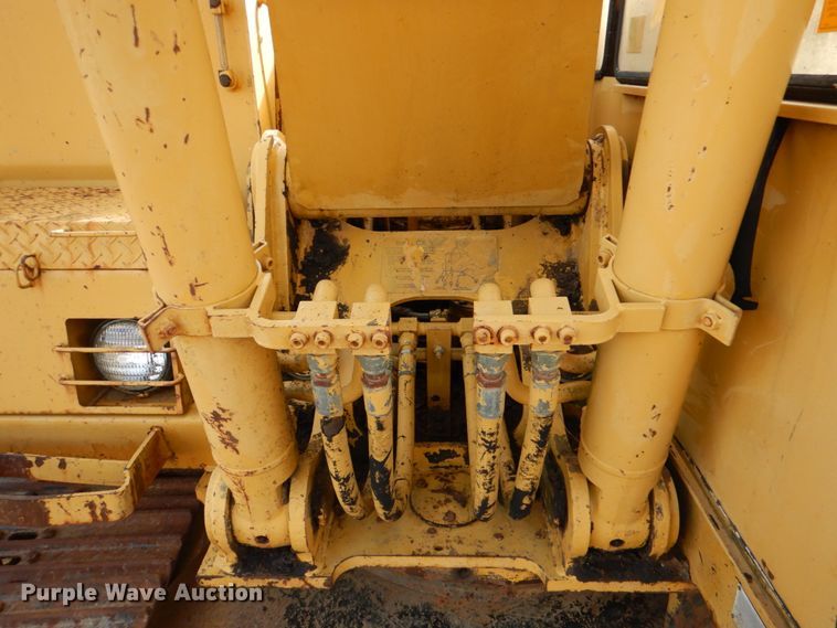 image for item JD9472 1990 Caterpillar E110B  excavator