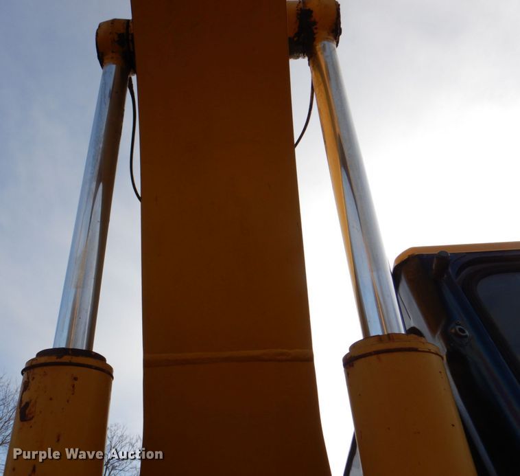 image for item JD9472 1990 Caterpillar E110B  excavator