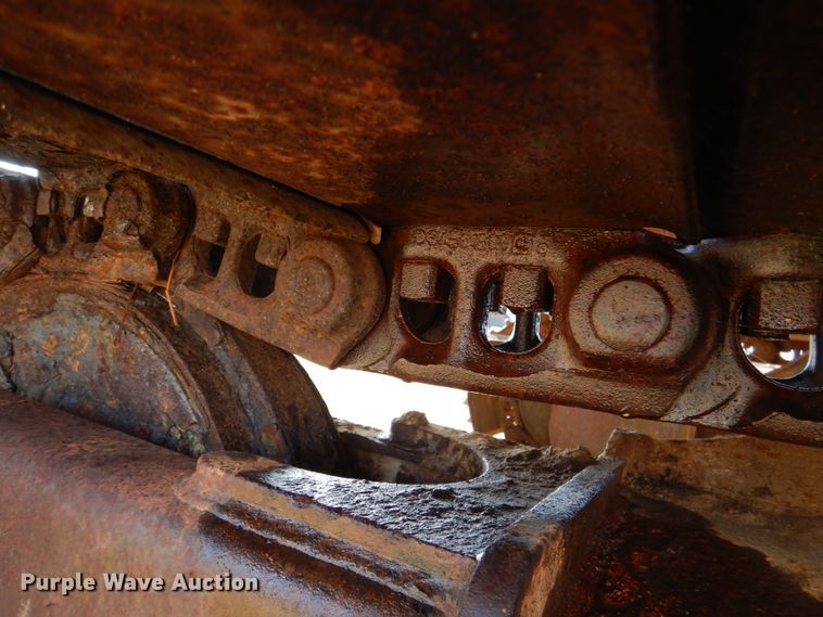 image for item JD9472 1990 Caterpillar E110B  excavator