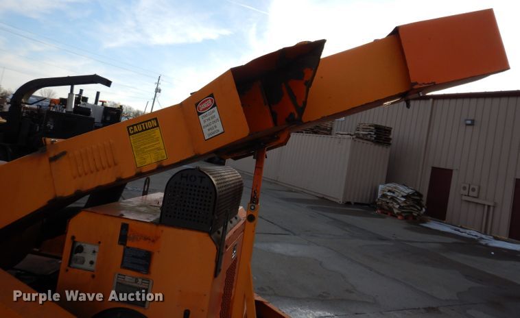 image for item JH9889 Whisper  wood chipper