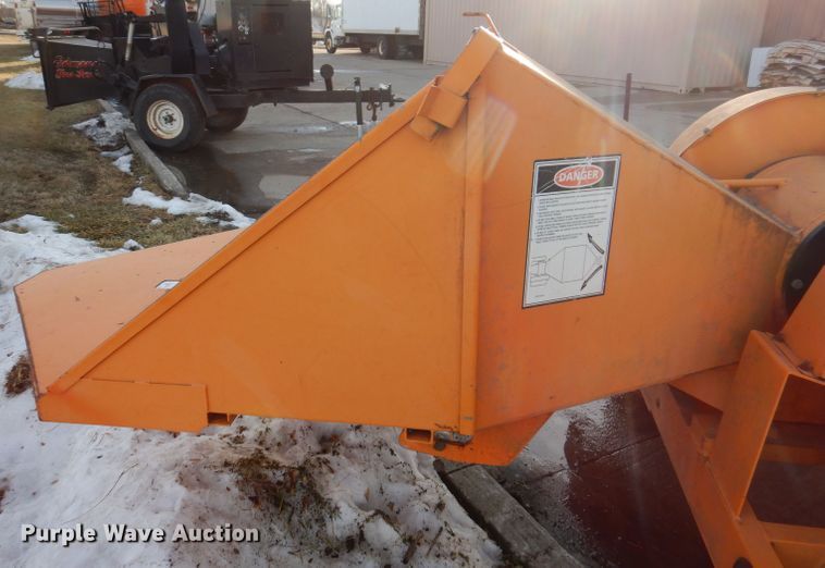 image for item JH9889 Whisper  wood chipper