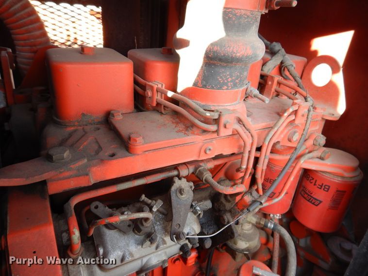 image for item JH9890 Morbark 290  wood chipper