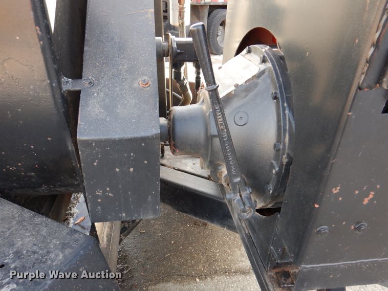 image for item JH9890 Morbark 290  wood chipper