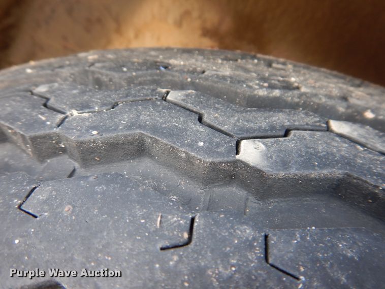 image for item JH9890 Morbark 290  wood chipper