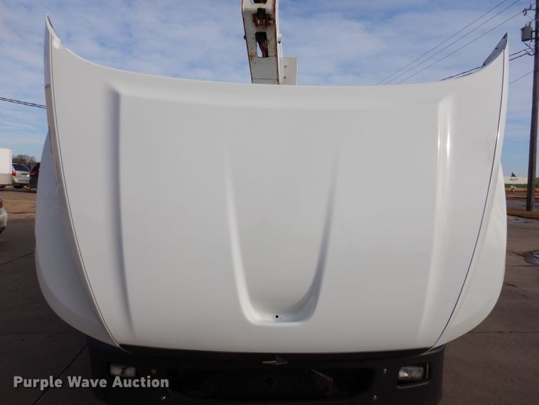 image for item JH9892 2015 International TerraStar  bucket truck