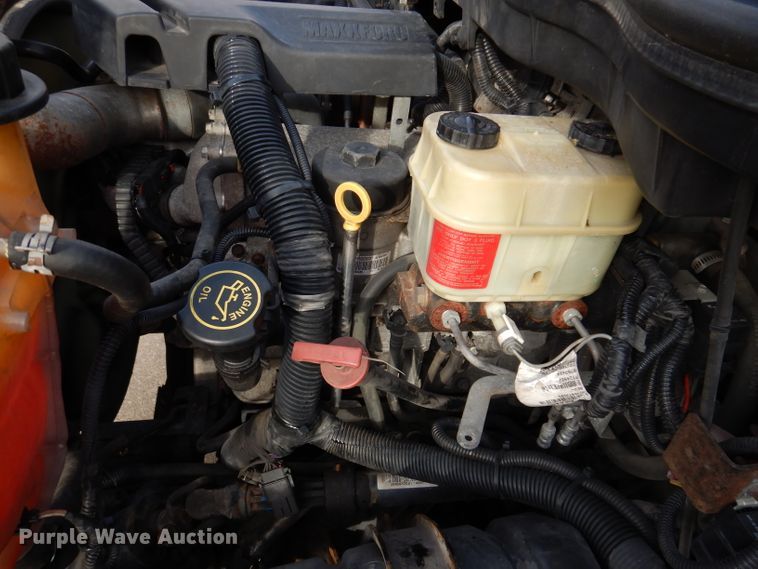 image for item JH9892 2015 International TerraStar  bucket truck