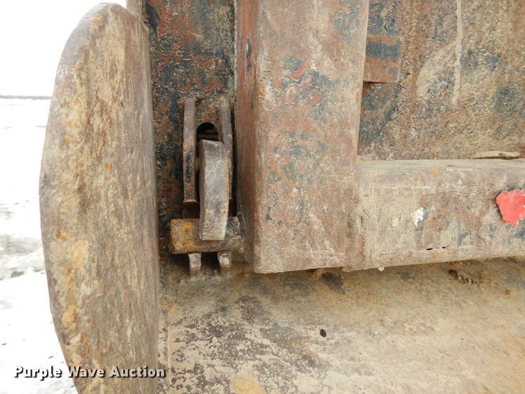 image for item JK9839 1989 Ford L8000  dump truck