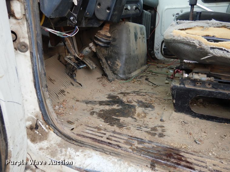 image for item JK9839 1989 Ford L8000  dump truck