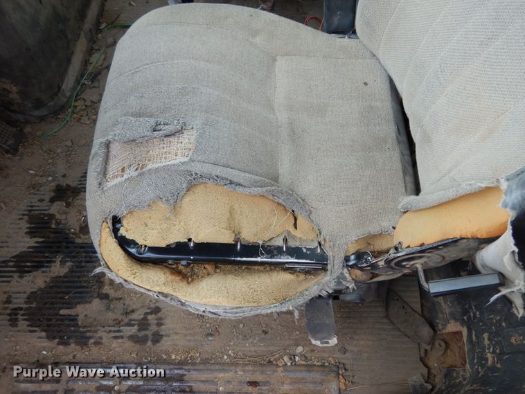 image for item JK9839 1989 Ford L8000  dump truck