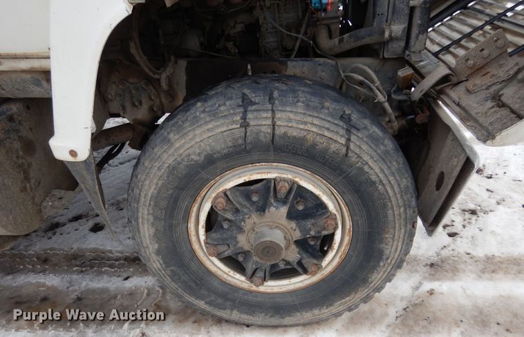 image for item JK9839 1989 Ford L8000  dump truck