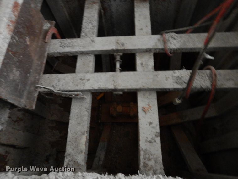 image for item JK9840 Modad  septic tank concrete form