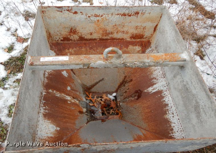 image for item JK9841 Concrete hopper