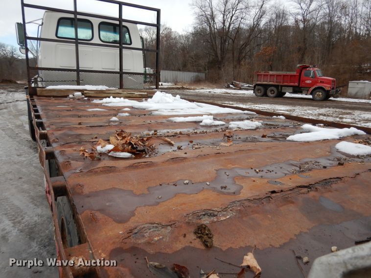 image for item JK9842 1999 Sterling A9500  crane truck