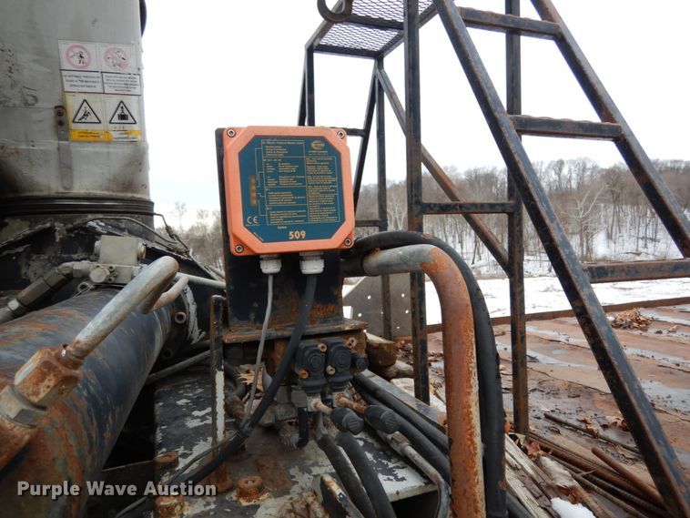 image for item JK9842 1999 Sterling A9500  crane truck