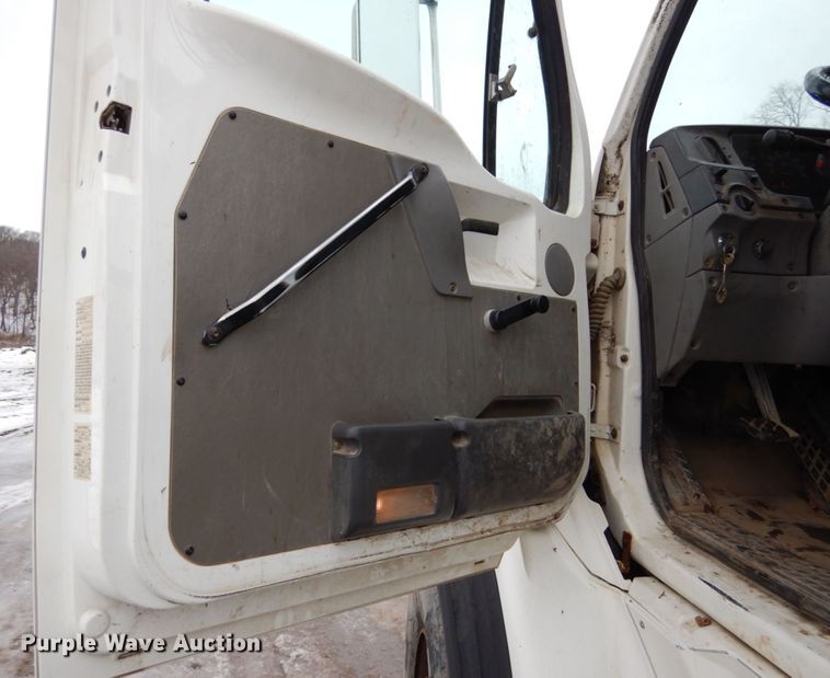 image for item JK9842 1999 Sterling A9500  crane truck