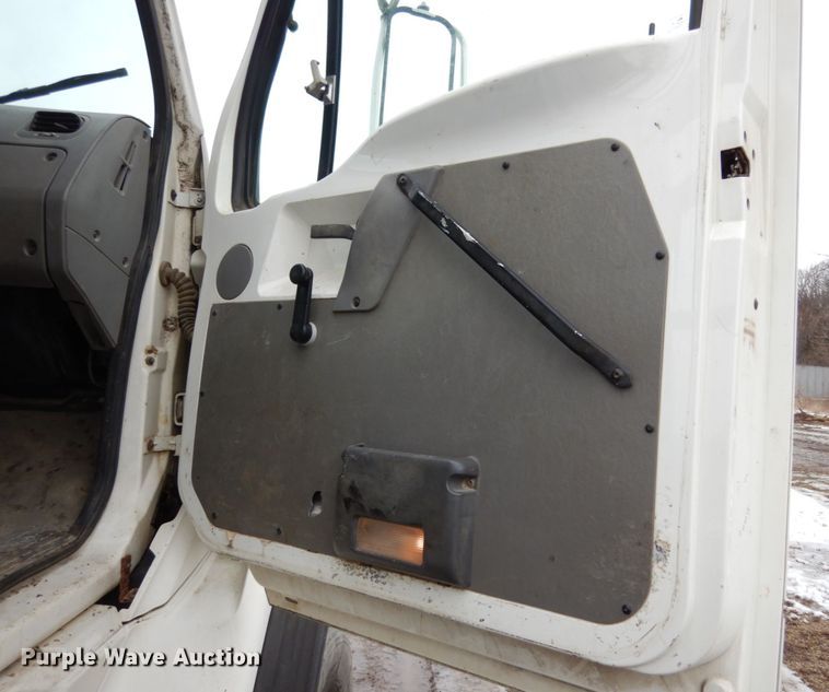 image for item JK9842 1999 Sterling A9500  crane truck