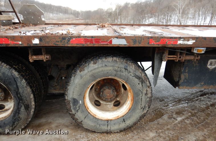 image for item JK9842 1999 Sterling A9500  crane truck