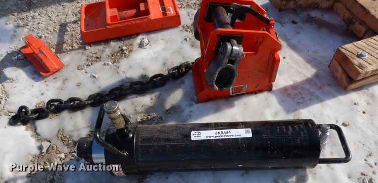 image for item JK9844 Tiger  utility pole puller