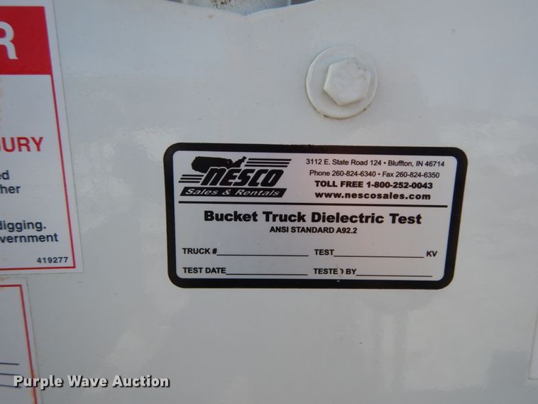 image for item JK9845 2006 International 4300  digger derrick truck